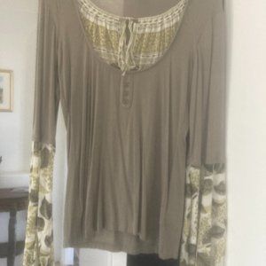 women's Blouse/Top